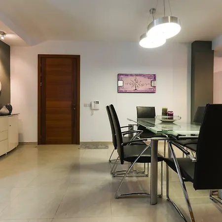 3 Bedroom Apartment